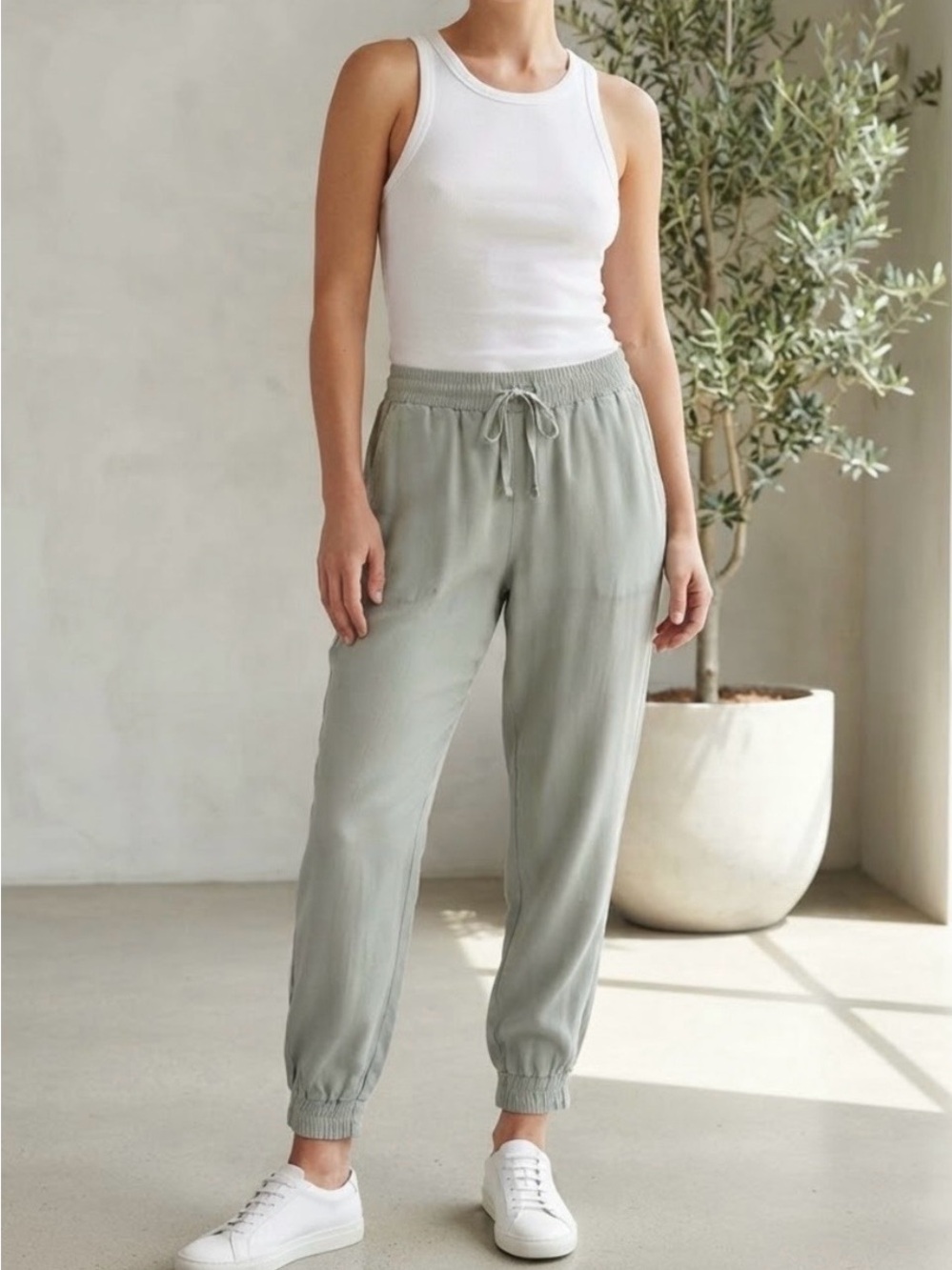 cloth & stone Anthropology Joggers